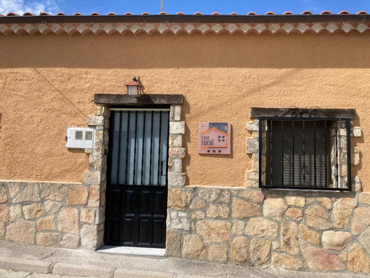 Casa Rural Neira Almenara de Tormes Exterior photo